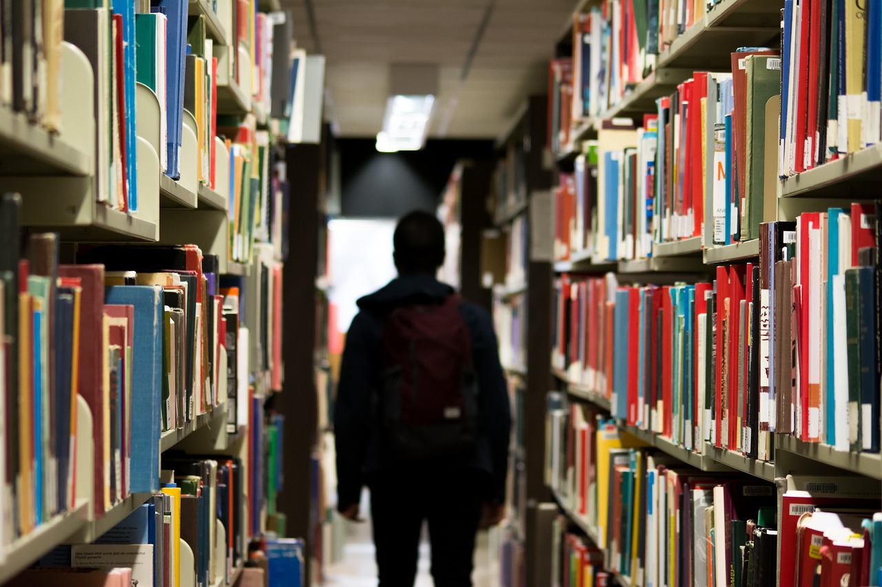 Image for Getting a Quality College Degree-Online vs Campus